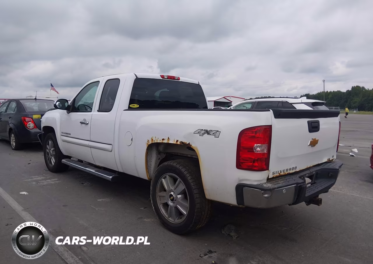 2013 Chevrolet Silverado 1500 Lt VIN:1GCRKSE75DZ132515 - 3
