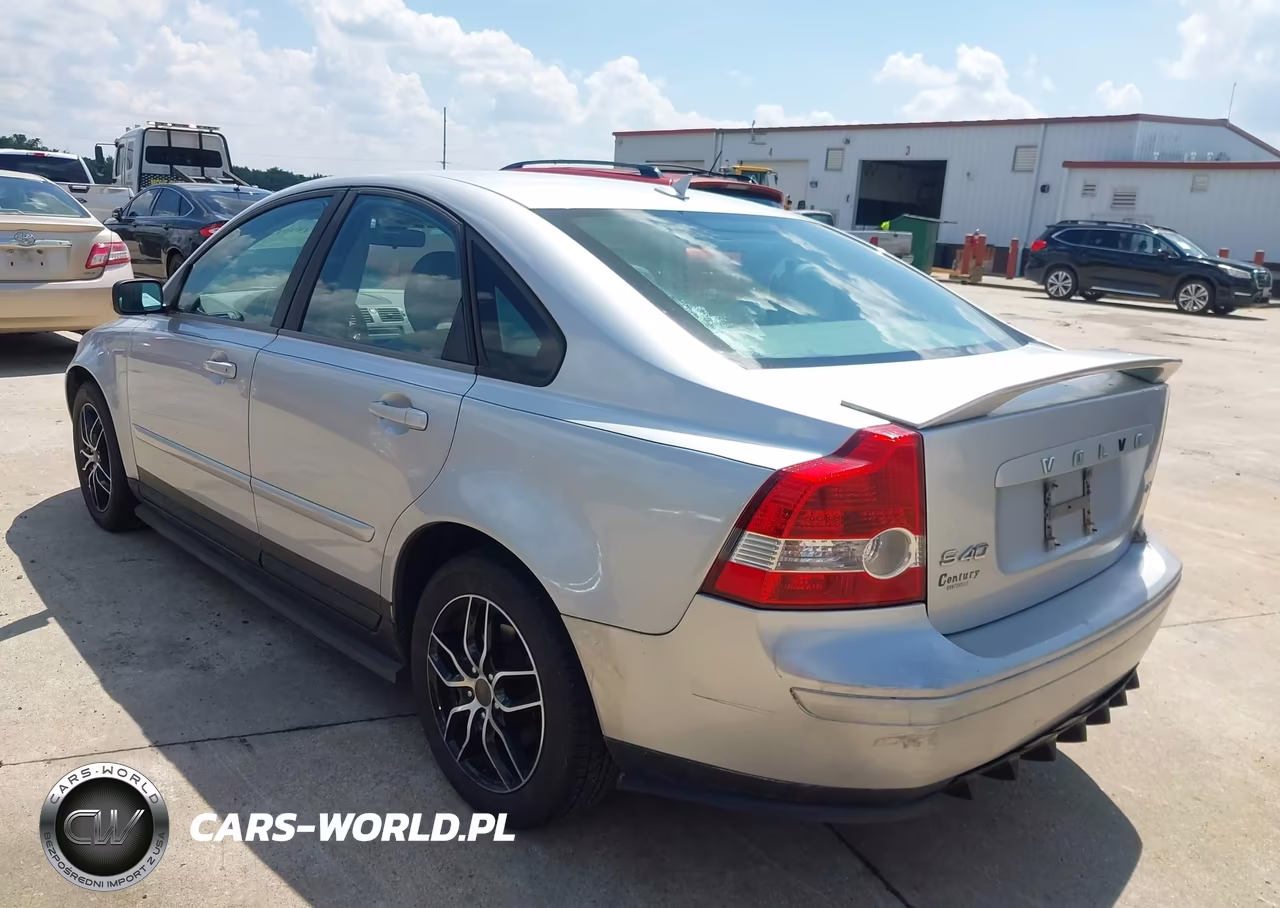 2004 Volvo S40 2.4I VIN:YV1MS382942008878 - 3