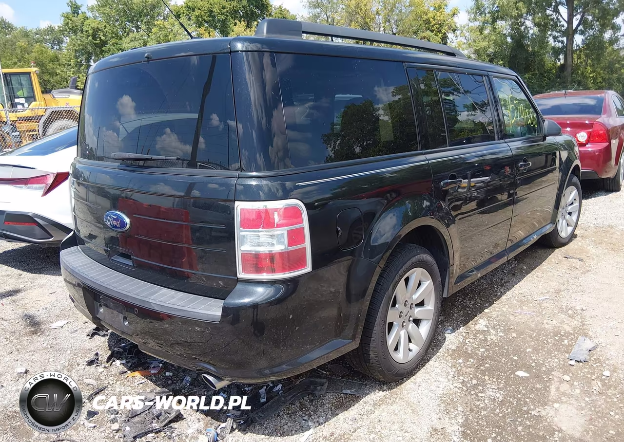 2014 Ford Flex Se VIN:2FMGK5B8XEBD07542 - 4