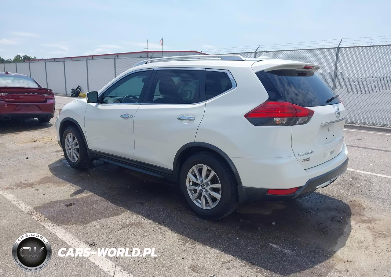 2017 Nissan Rogue Sv VIN:KNMAT2MT1HP528077 - 3