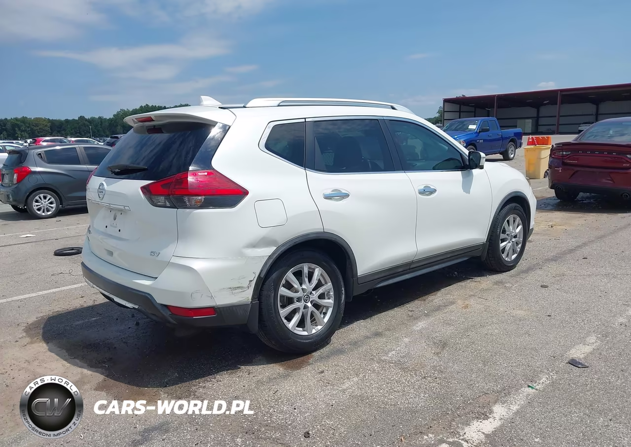 2017 Nissan Rogue Sv VIN:KNMAT2MT1HP528077 - 4
