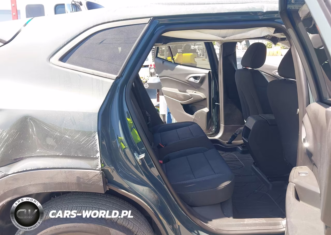 2026 Chevrolet Trax Fwd Ls VIN:KL77LFEP2TC052759 - 8