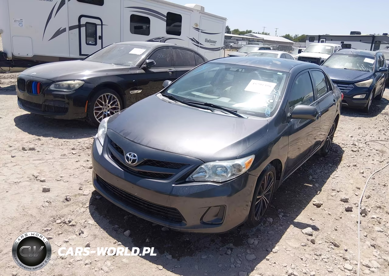 2013 Toyota Corolla L VIN:5YFBU4EE1DP083068 - 6
