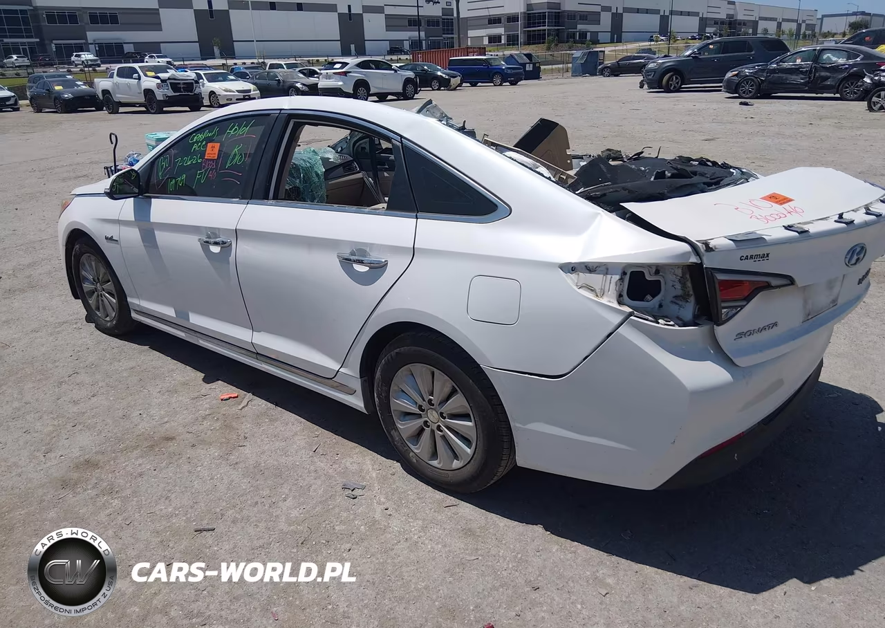2016 Hyundai Sonata Hybrid Se VIN:KMHE24L11GA009088 - 3