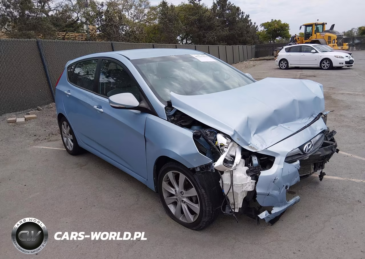 2013 Hyundai Accent Se – zdjęcie 1 z 16