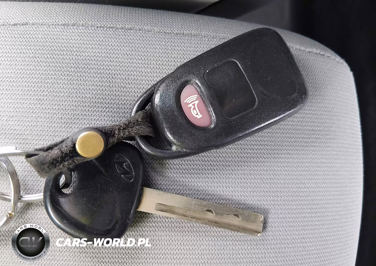2013 Hyundai Accent Se VIN:KMHCU5AE2DU065659 - 11