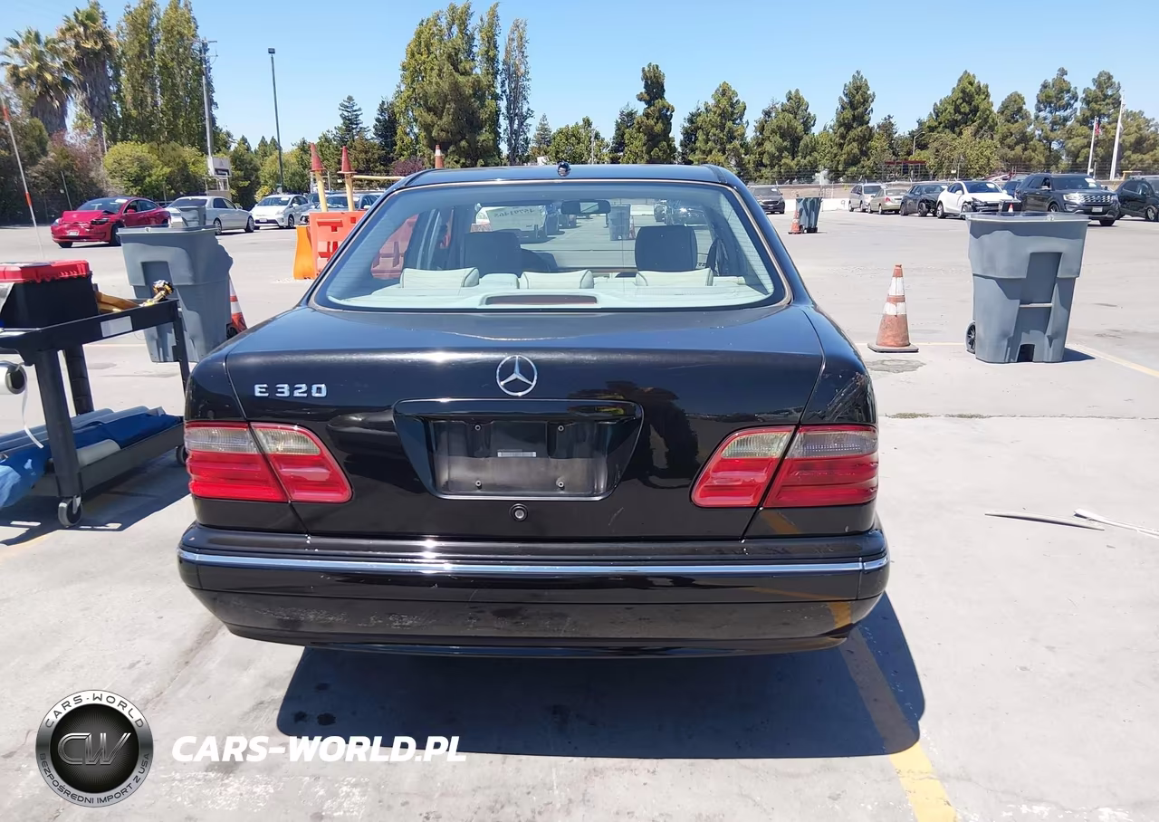 2002 Mercedes-Benz E 320 Special Edition VIN:WDBJF65J92B492220 - 16