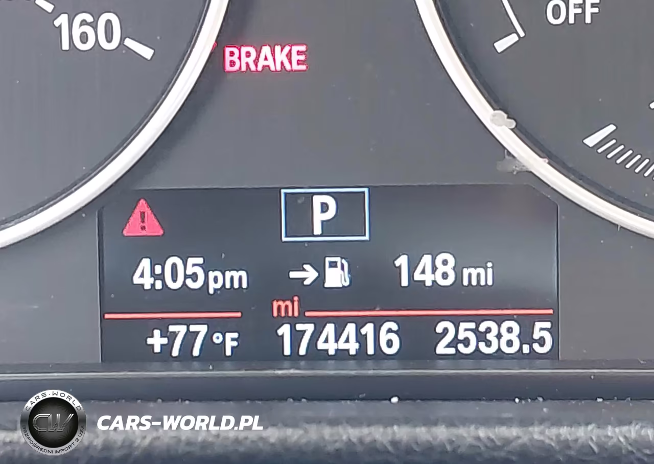 2018 BMW 320I VIN:WBA8A9C51JAD27904 - 16