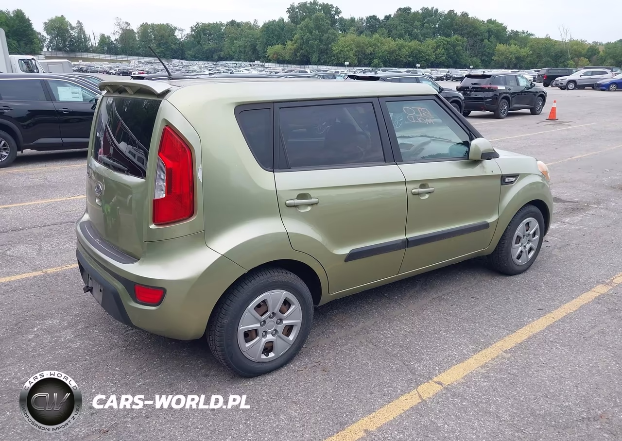 2012 Kia Soul VIN:KNDJT2A57C7426281 - 4