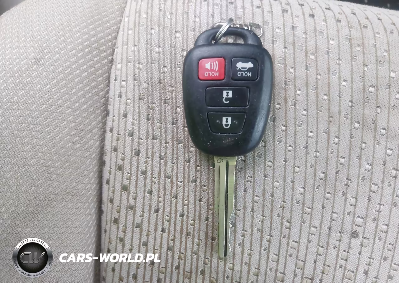 2013 Toyota Camry Le VIN:4T4BF1FK6DR317867 - 11