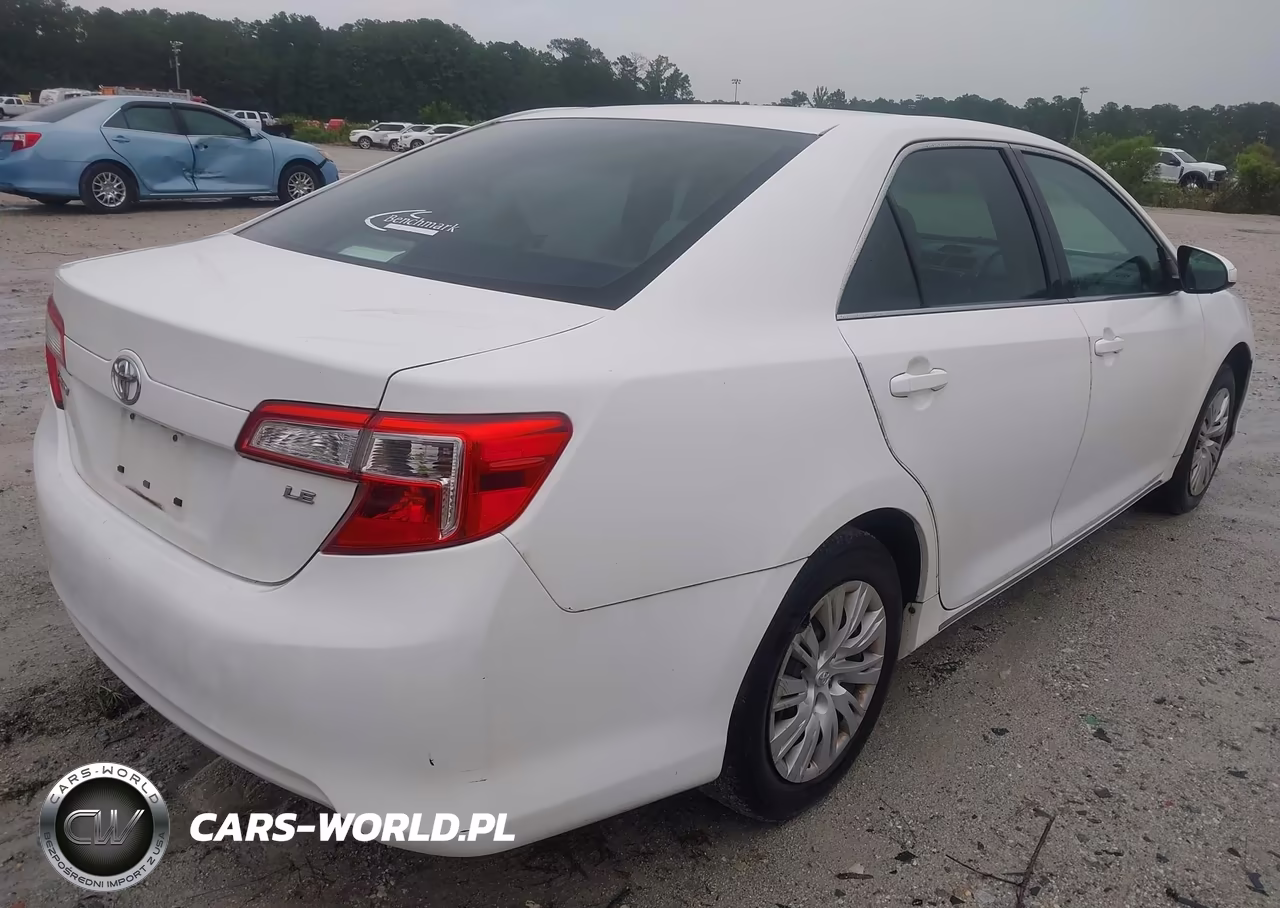 2013 Toyota Camry Le VIN:4T4BF1FK6DR317867 - 4