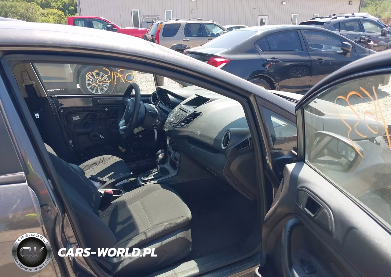 2018 Ford Fiesta Se VIN:3FADP4BJ0JM109105 - 5