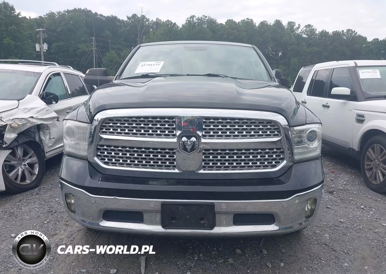 2015 Ram 1500 Laramie VIN:1C6RR6NM3FS578013 - 12