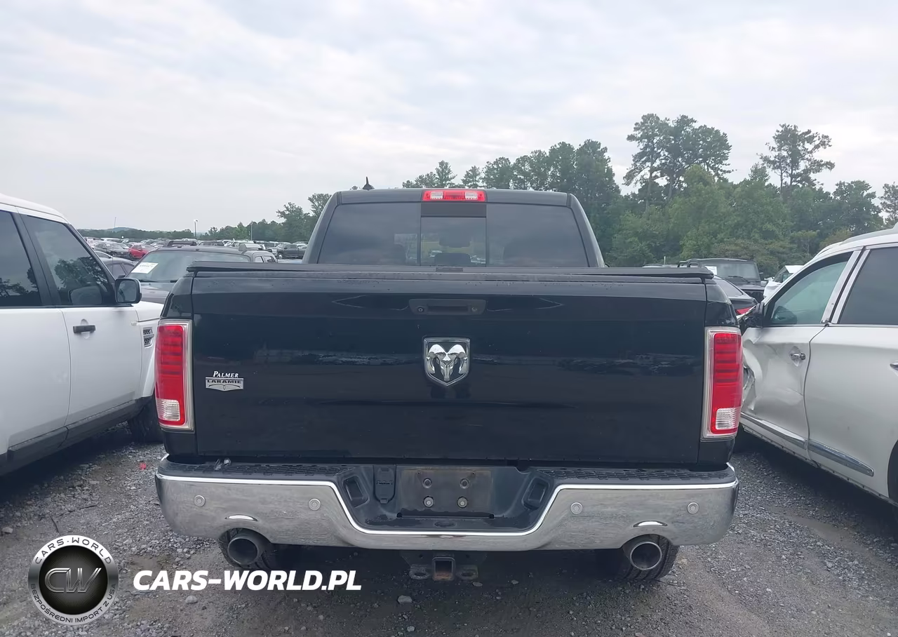 2015 Ram 1500 Laramie VIN:1C6RR6NM3FS578013 - 16