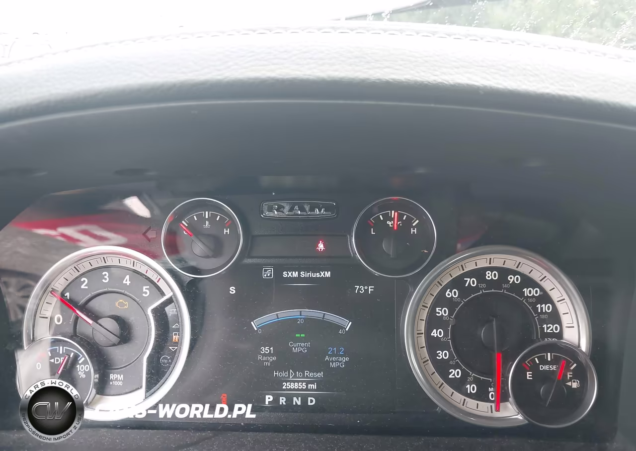 2015 Ram 1500 Laramie VIN:1C6RR6NM3FS578013 - 7