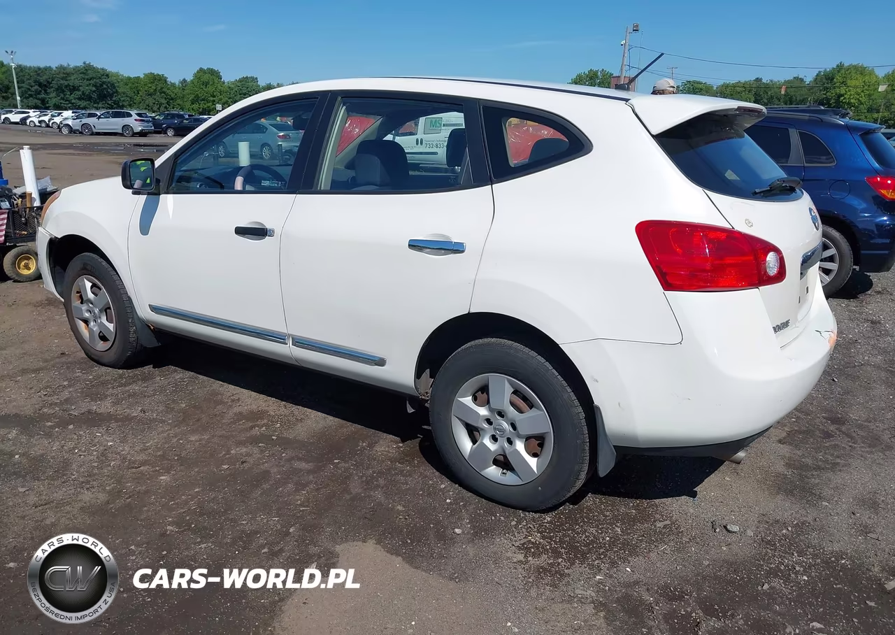 2012 Nissan Rogue S VIN:JN8AS5MV1CW353659 - 3
