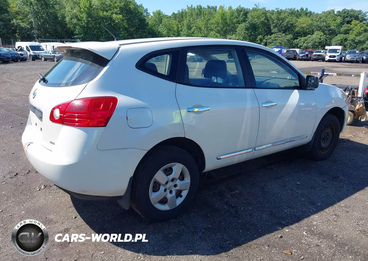 2012 Nissan Rogue S VIN:JN8AS5MV1CW353659 - 4