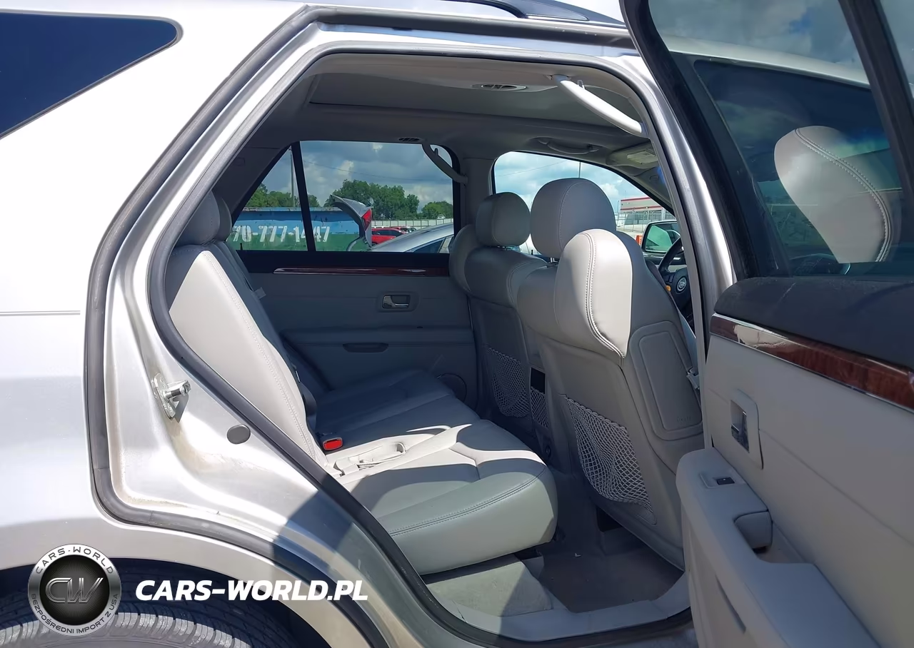 2007 Cadillac Srx V6 VIN:1GYEE637970178920 - 8