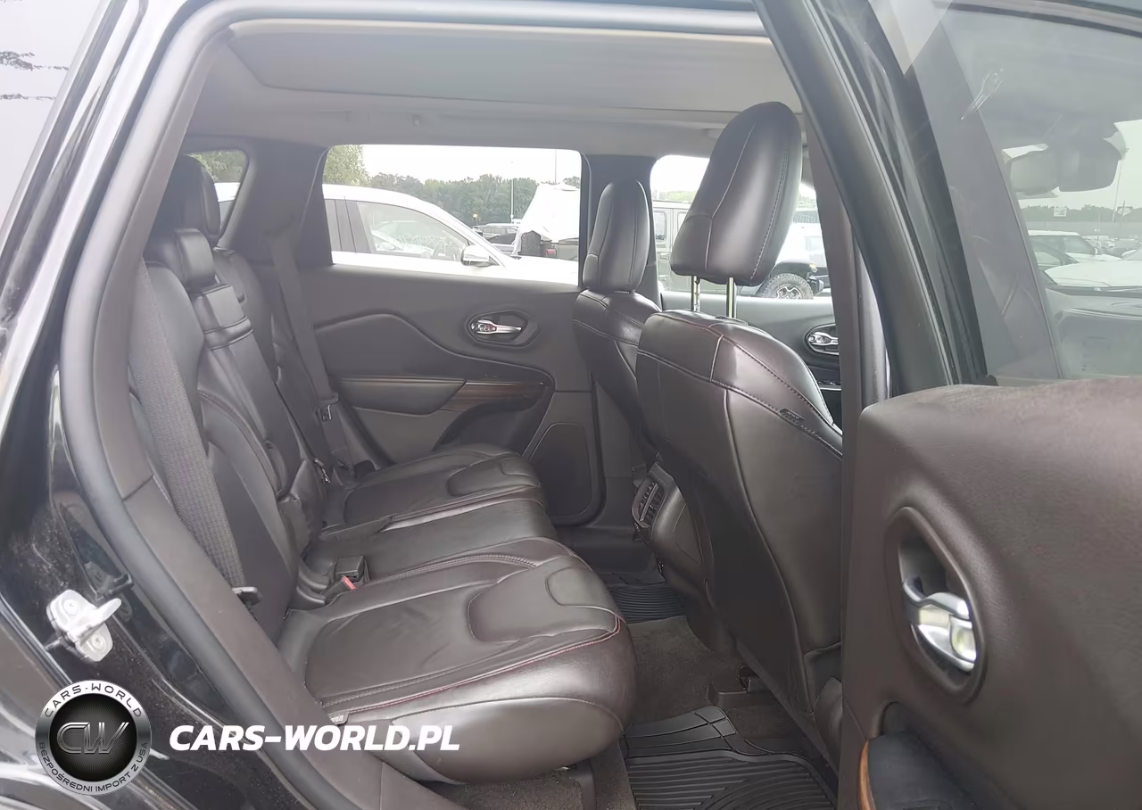 2014 Jeep Cherokee Trailhawk VIN:1C4PJMBBXEW130180 - 8