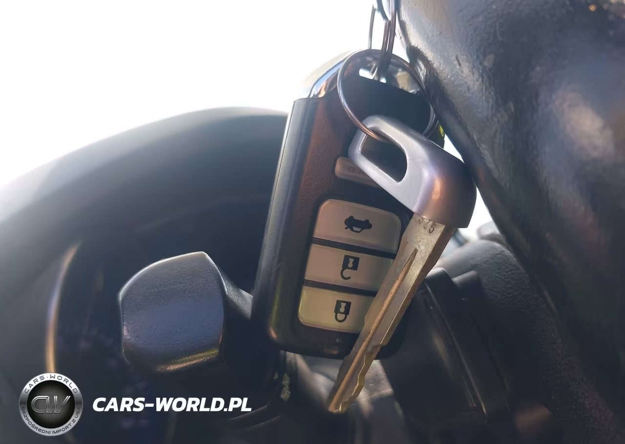 2013 Hyundai Genesis 2.0T Premium VIN:KMHHT6KD8DU102654 - 11