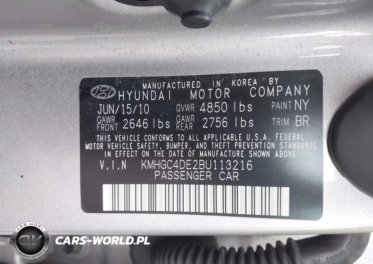 2011 Hyundai Genesis 3.8 VIN:KMHGC4DE2BU113216 - 9