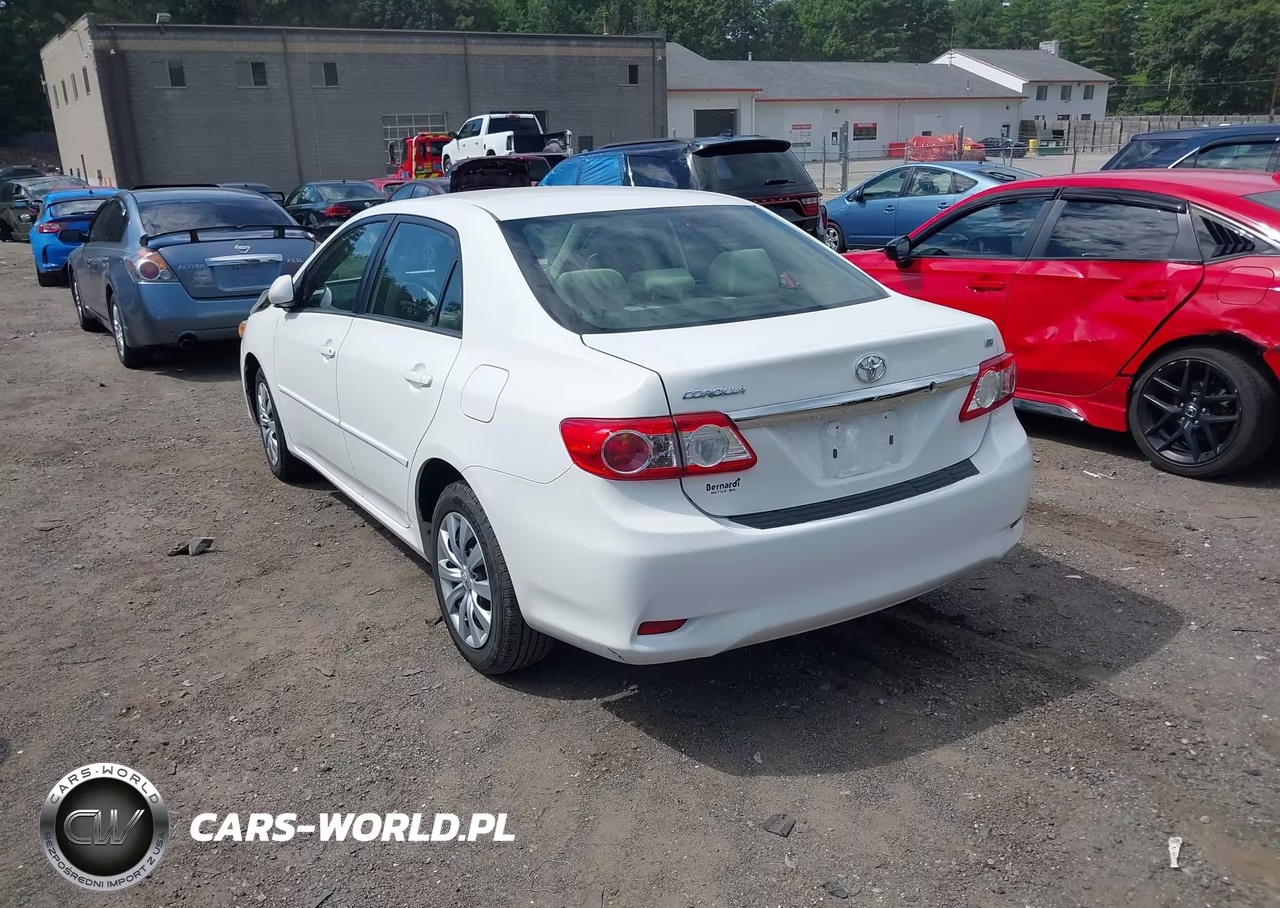 2012 Toyota Corolla Le VIN:2T1BU4EE8CC900356 - 3