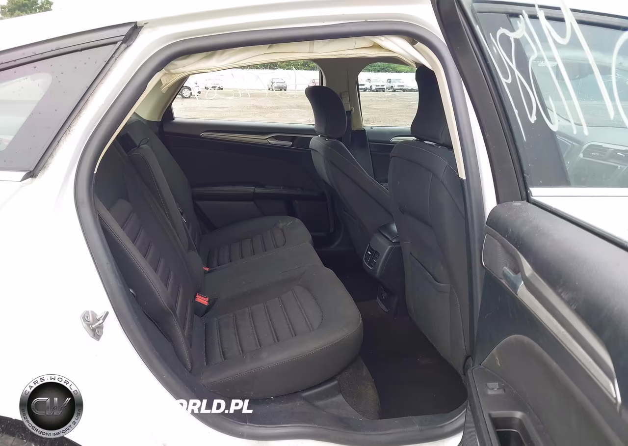 2019 Ford Fusion Hybrid Se VIN:3FA6P0LU2KR102686 - 8