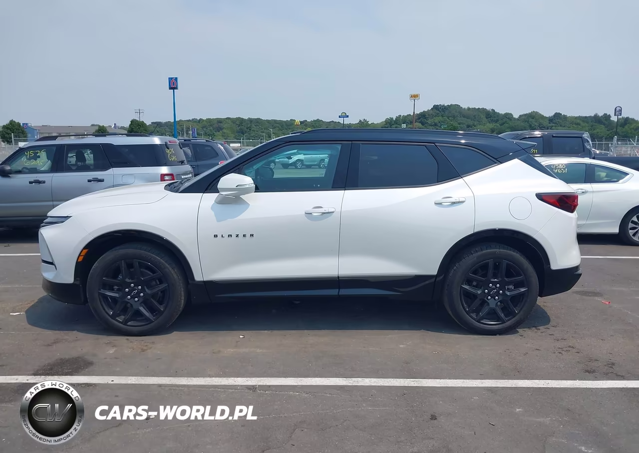 2024 Chevrolet Blazer Awd Rs VIN:3GNKBKRS6RS186904 - 14