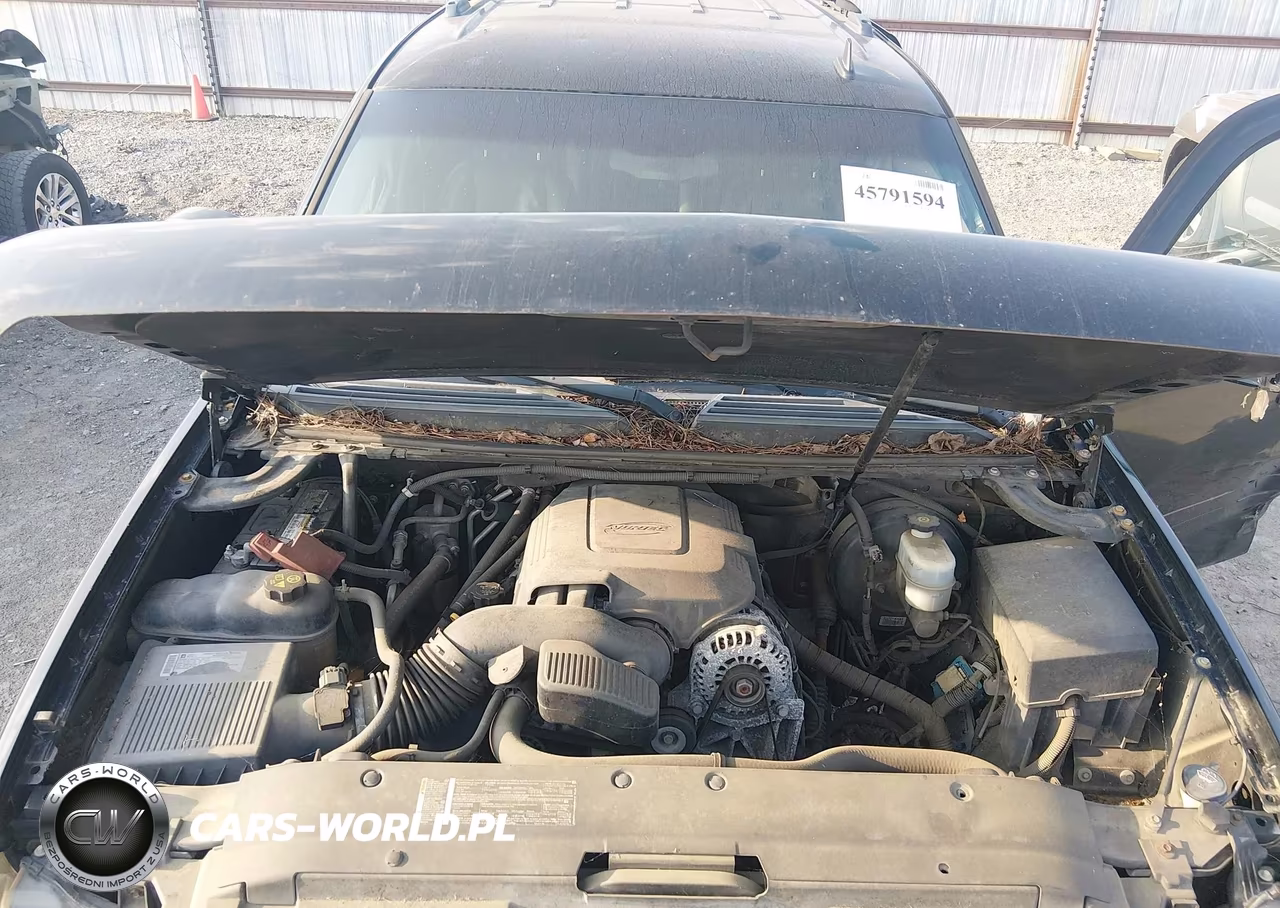 2011 Chevrolet Suburban 1500 Lt1 VIN:1GNSKJE31BR194233 - 10