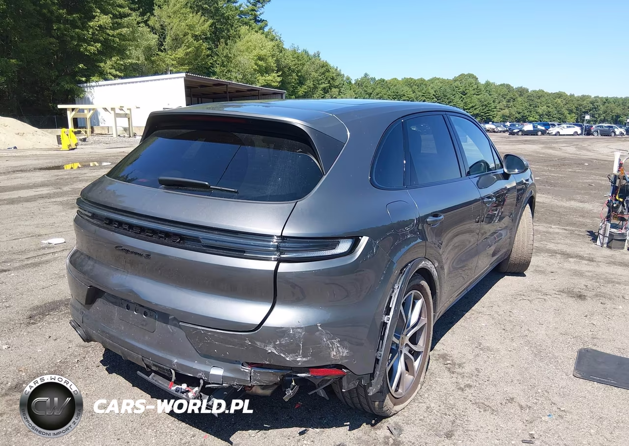 2025 Porsche Cayenne E-Hybrid S VIN:WP1AN2AY9SDA22093 - 4