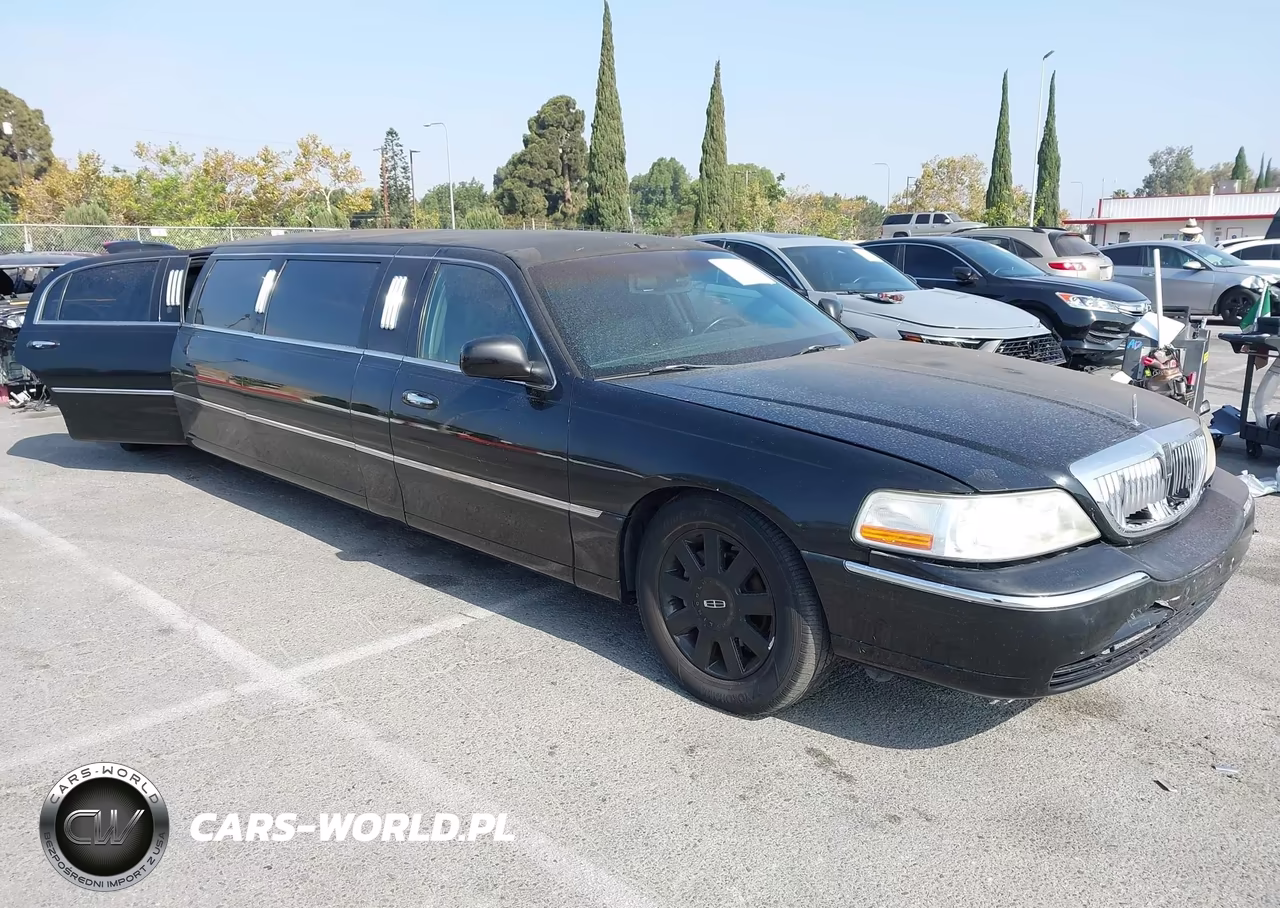 2006 Lincoln Town Car Executive