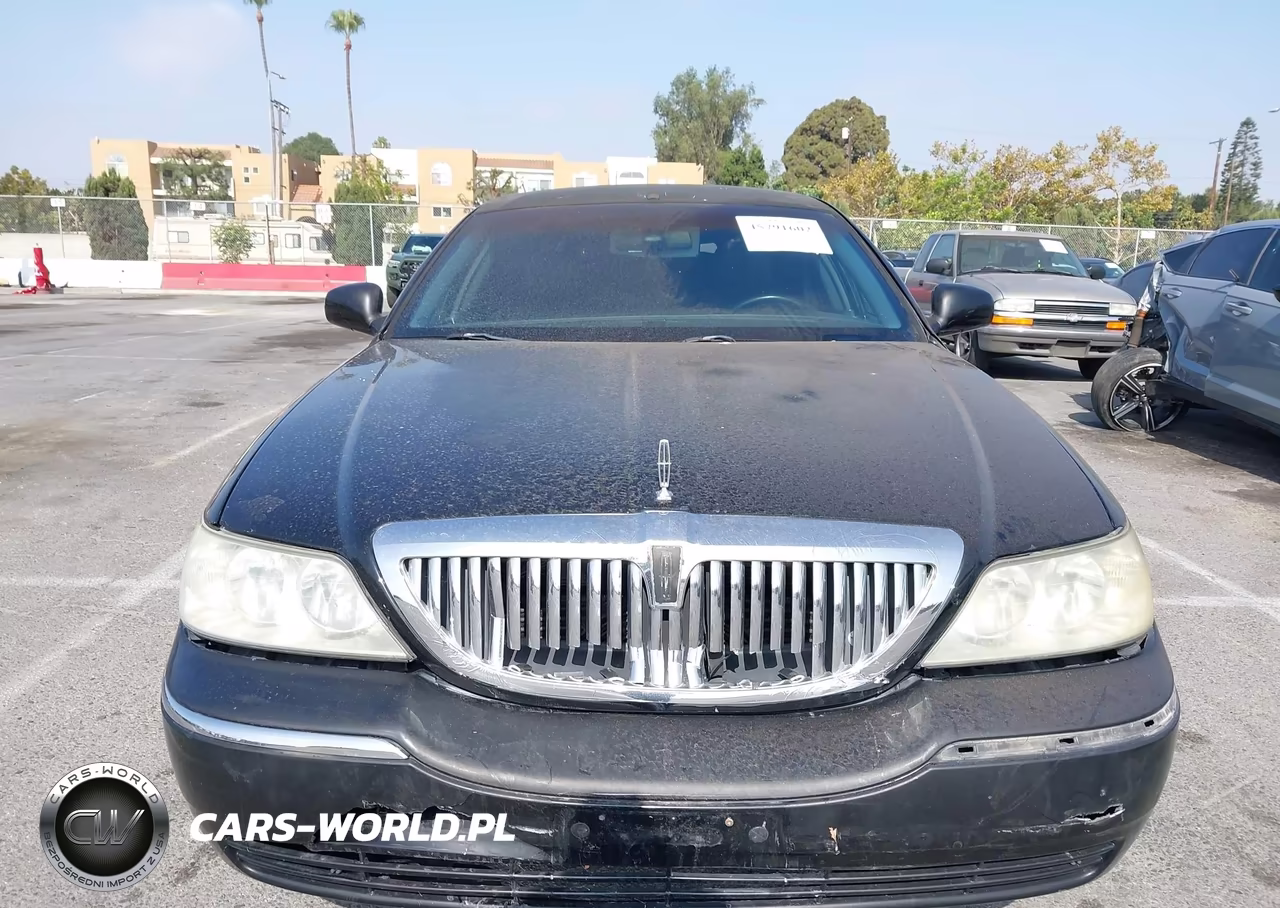 2006 Lincoln Town Car Executive VIN:1L1FM88W76Y621314 - 12