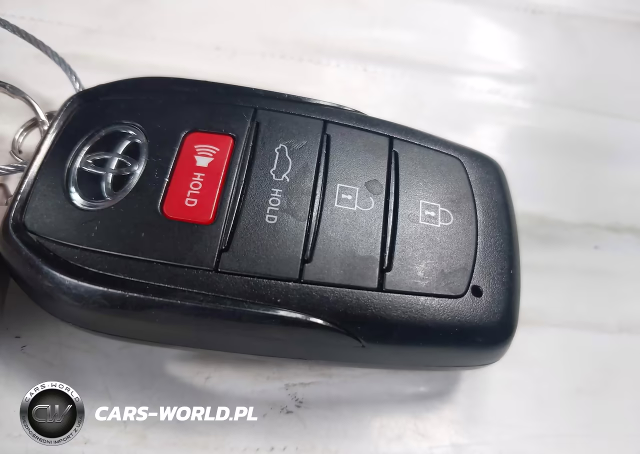 2026 Toyota Camry Xle VIN:4T1DAACK0TU666897 - 11