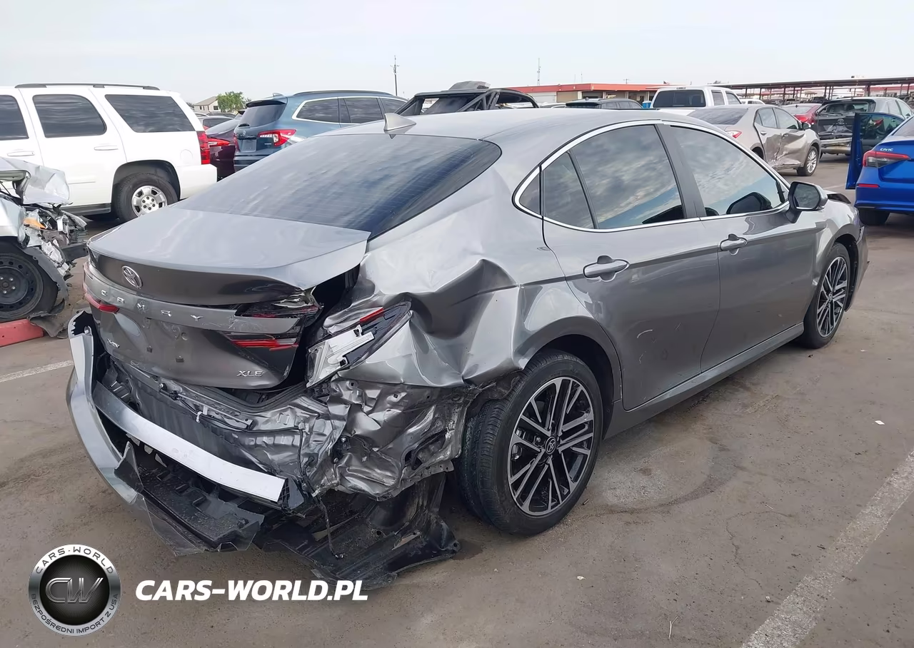 2026 Toyota Camry Xle VIN:4T1DAACK0TU666897 - 4