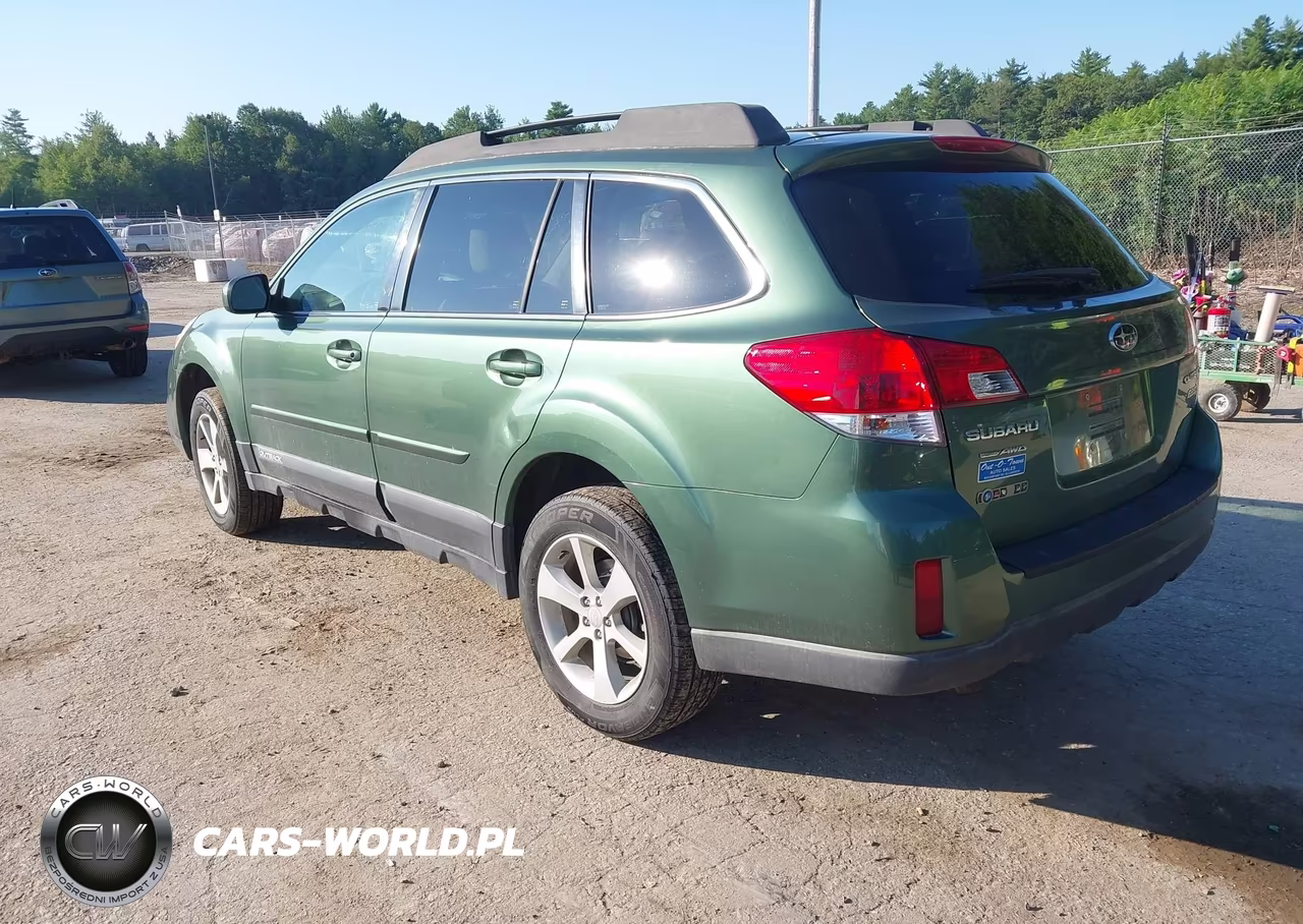 2013 Subaru Outback 2.5I Premium VIN:4S4BRBCC4D3204588 - 3