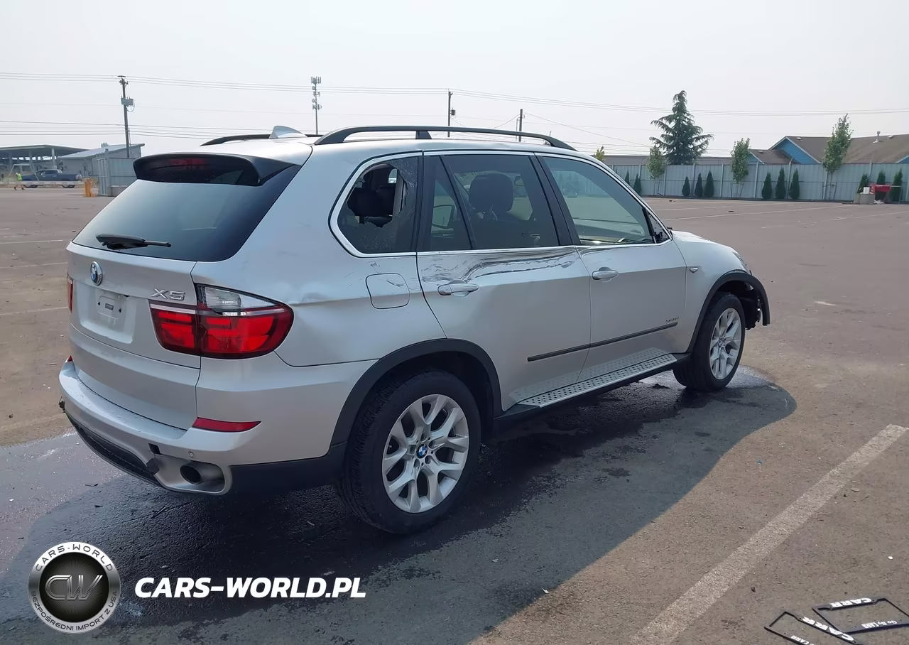 2013 BMW X5 xDrive35I-xDrive35I Premium-xDrive35I Sport Activity VIN:5UXZV4C53D0B13858 - 4