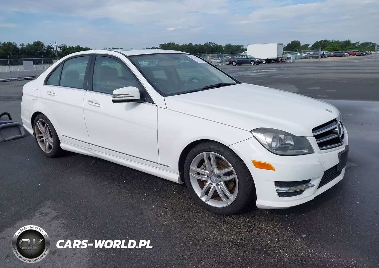 2014 Mercedes-Benz C 250 Sport