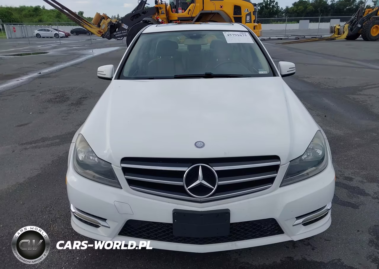 2014 Mercedes-Benz C 250 Sport VIN:WDDGF4HB7EA961292 - 6