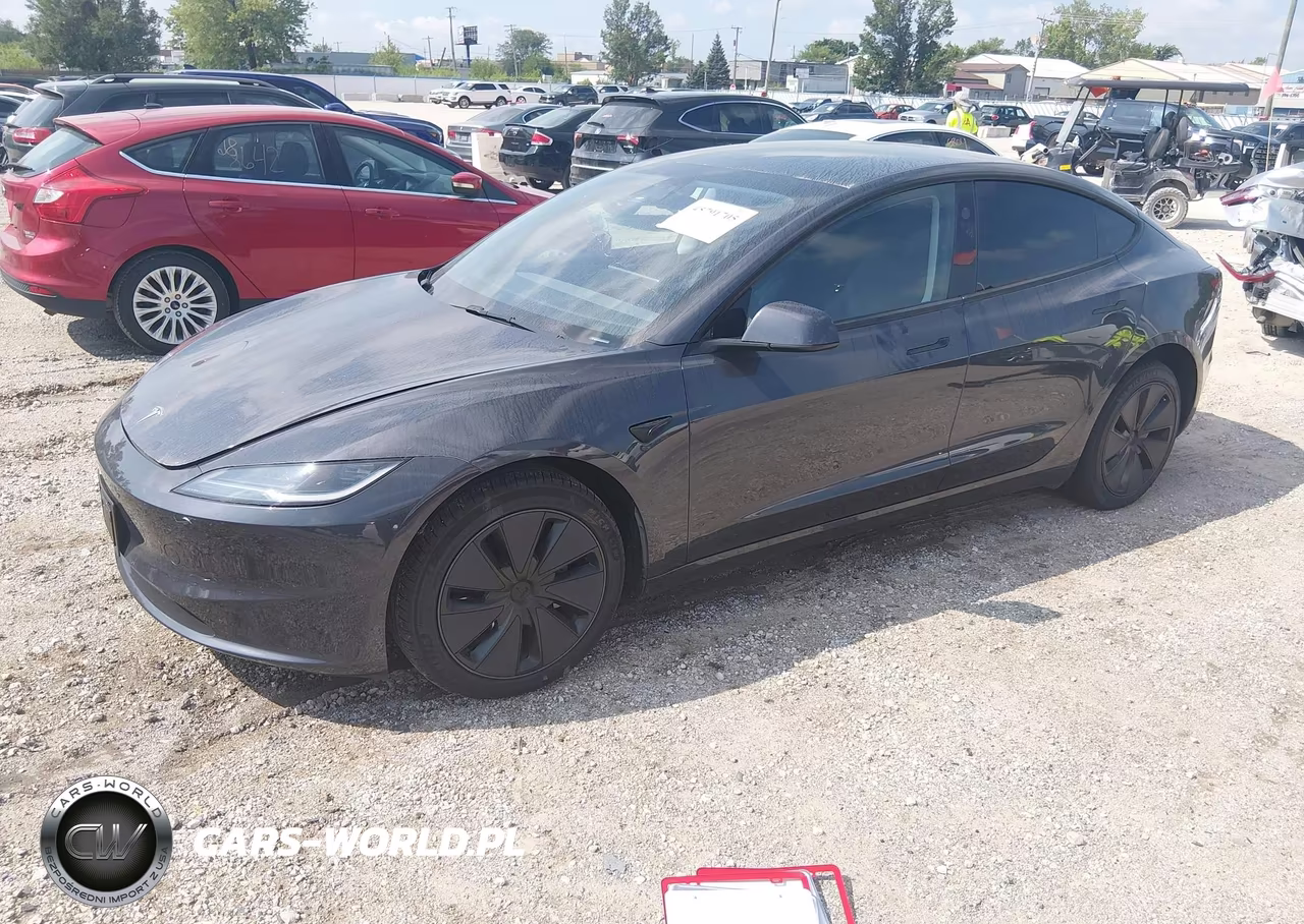 2025 Tesla Model 3 Long Range Rear-Wheel Drive-Standard Rear-Wheel Drive VIN:5YJ3E1EA5SF904825 - 2