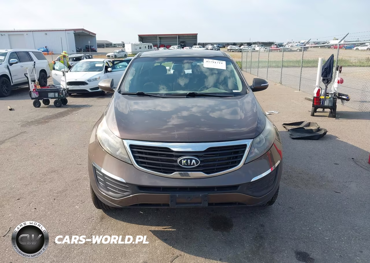 2012 Kia Sportage Lx VIN:KNDPBCA21C7214954 - 13
