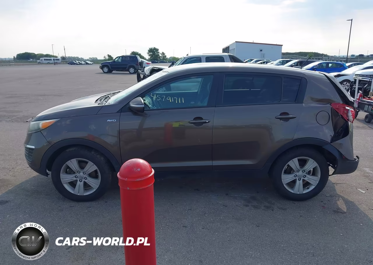 2012 Kia Sportage Lx VIN:KNDPBCA21C7214954 - 15