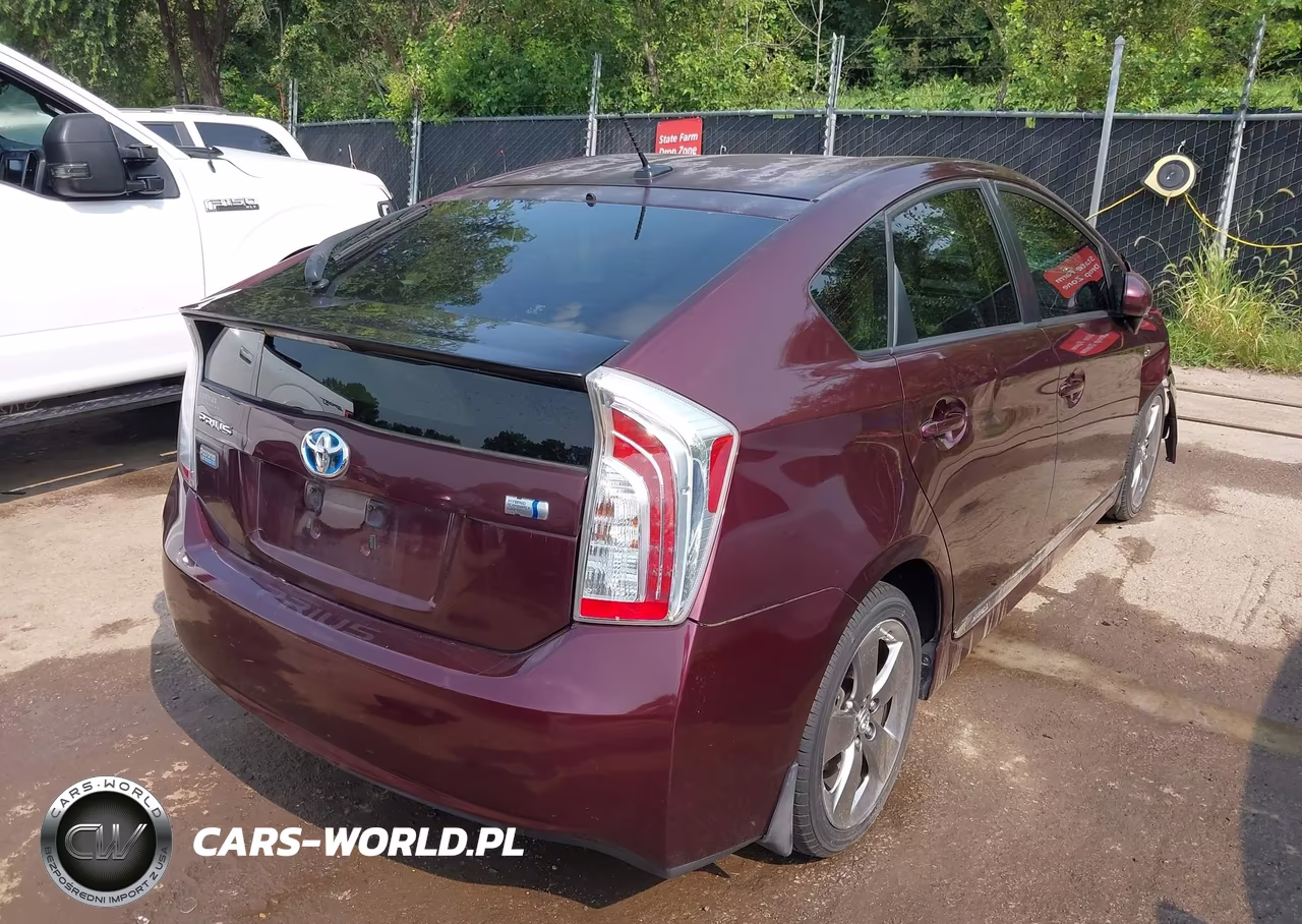 2013 Toyota Prius Three Se VIN:JTDKN3DU4D5601378 - 4