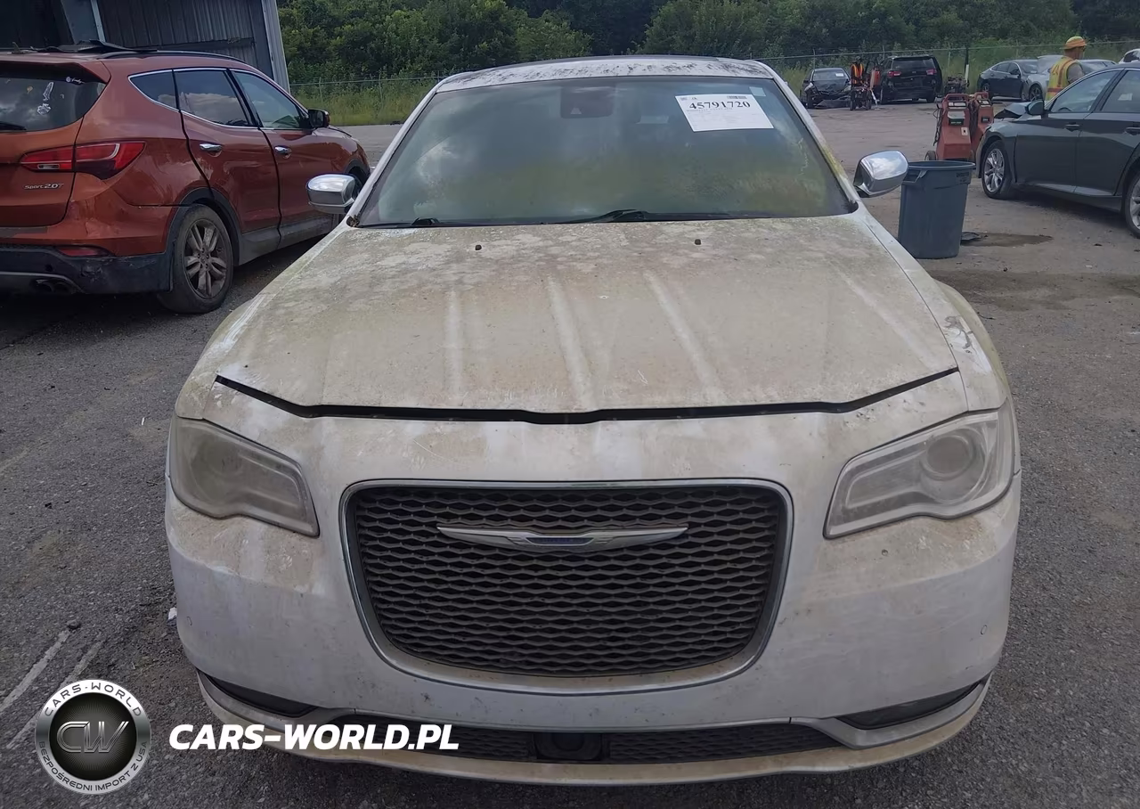 2017 Chrysler 300C VIN:2C3CCAEG7HH586546 - 6