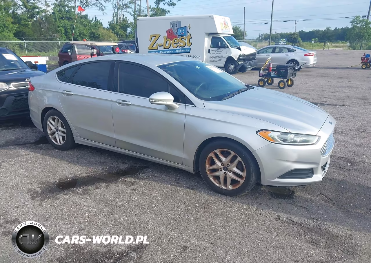 2016 Ford Fusion Se – zdjęcie 1 z 15
