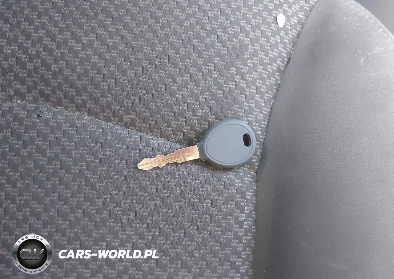 2008 Chrysler Sebring Lx VIN:1C3LC46K78N188765 - 11