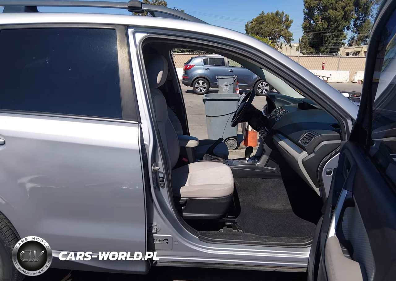 2017 Subaru Forester 2.5I Premium VIN:JF2SJAEC8HH512392 - 5