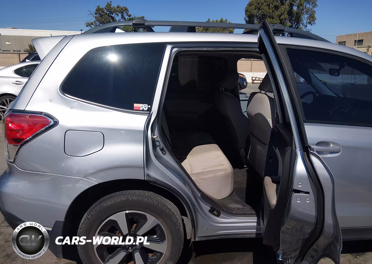 2017 Subaru Forester 2.5I Premium VIN:JF2SJAEC8HH512392 - 8