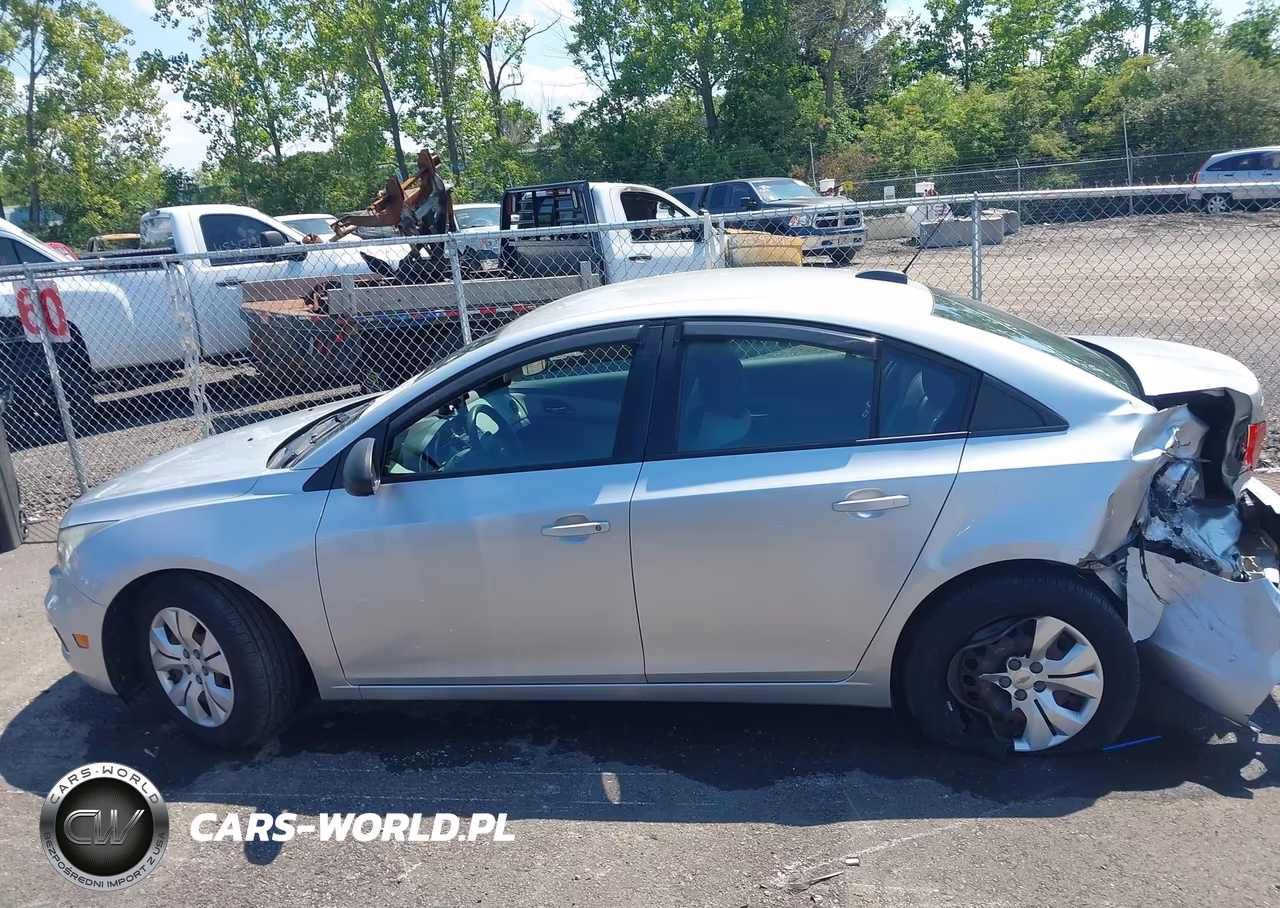 2016 Chevrolet Cruze Limited Ls Auto VIN:1G1PC5SH1G7212387 - 14