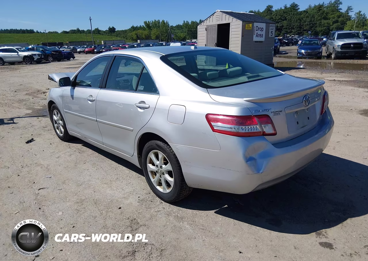2011 Toyota Camry Le VIN:4T4BF3EK6BR103200 - 3