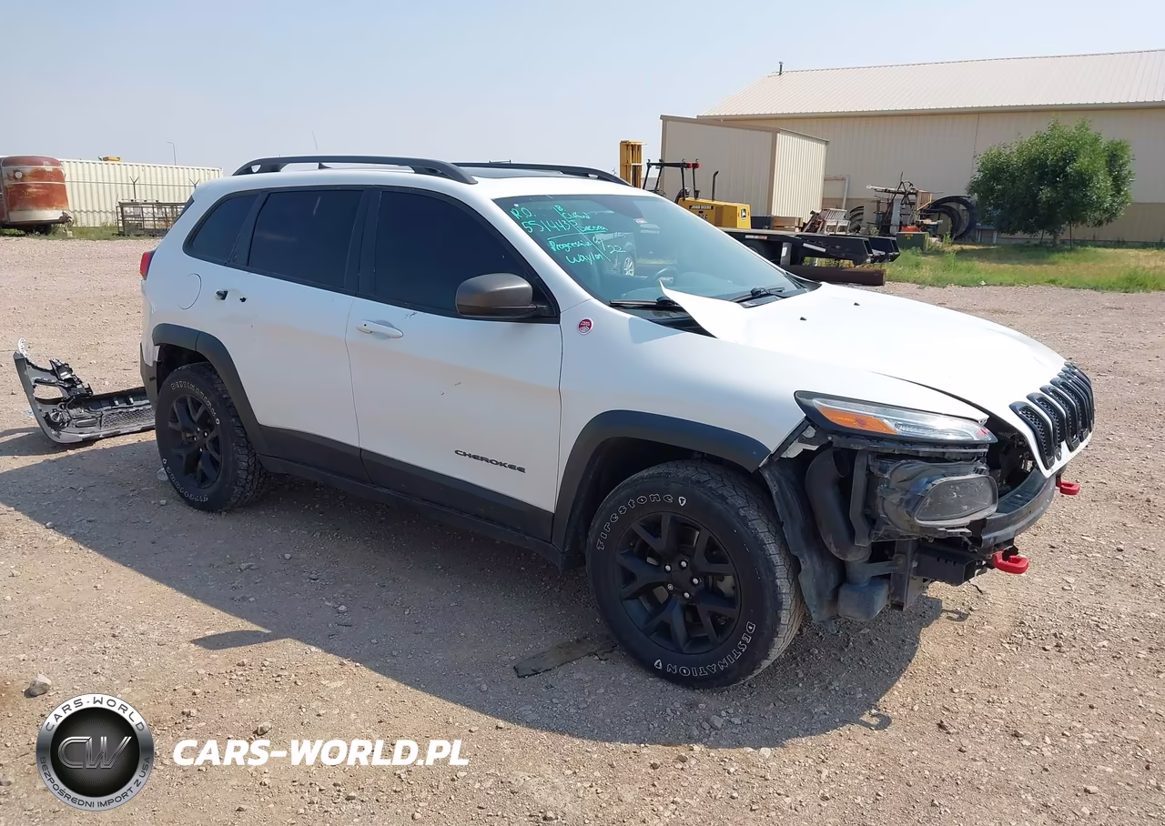 2016 Jeep Cherokee Trailhawk – zdjęcie 1 z 17